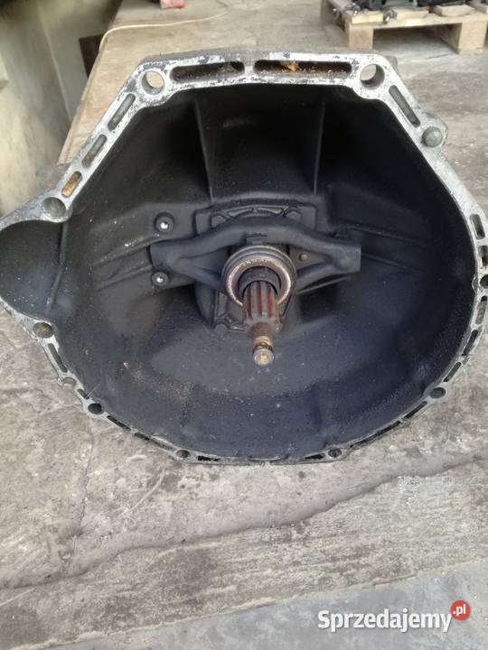 Skrzynia biegów manualna 4 biegowa Mercedes w123 Kosarzew-Stróża