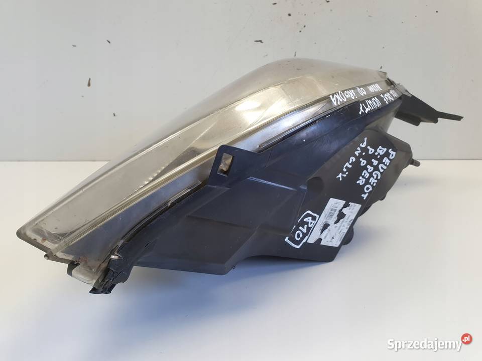 LAMPA PRAWA Peugeot Bipper 0717r PRZEDNIA PRAWY