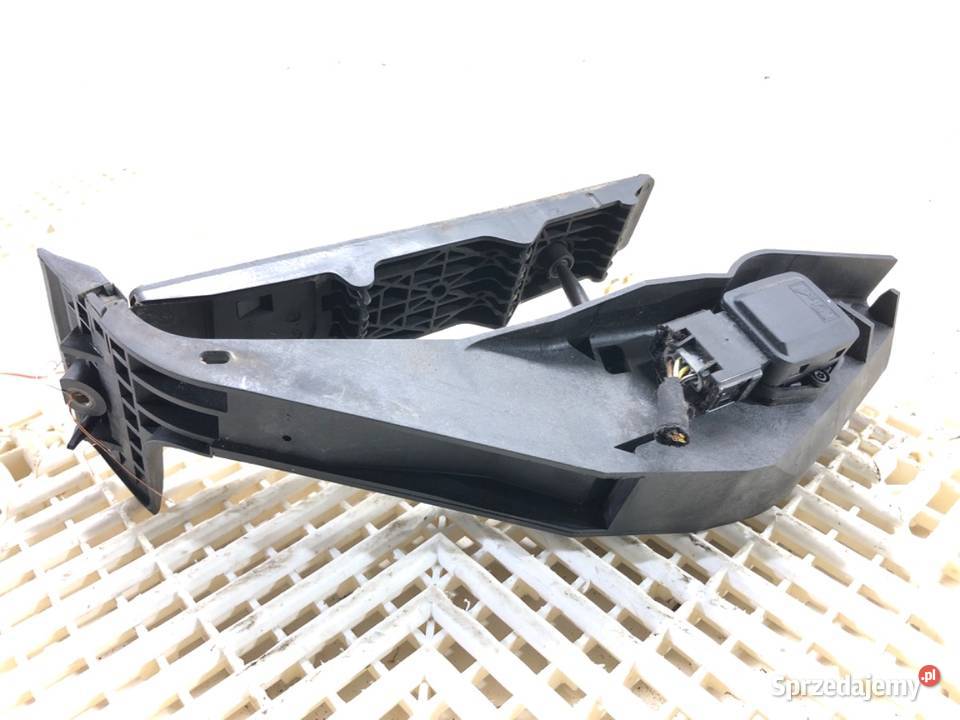 POTENCJOMETR GAZU BMW E61 6772646 20 163 0410