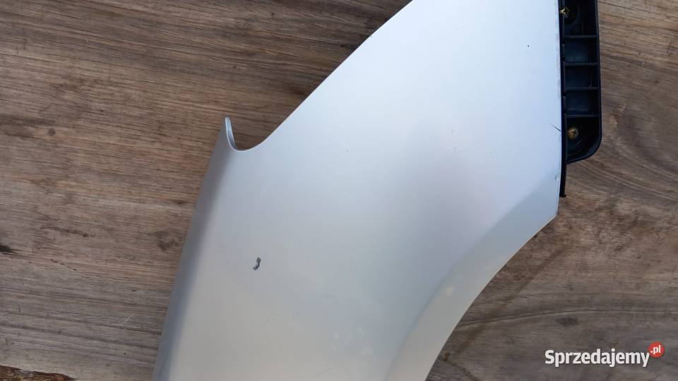 HONDA CIVIC VII BŁOTNIK PRZÓD PRAWY NH623M osobowe Zbierkowo