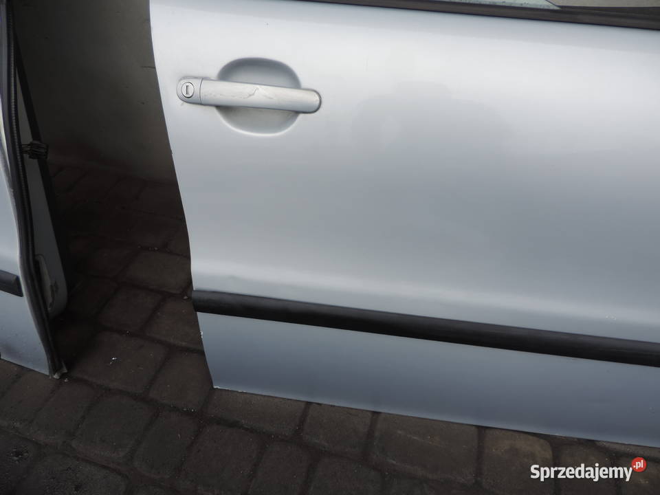 SEAT TOLEDO II LEON I DRZWI PRAWY PRZÓD LB7Z Rok produkcji 2000 Nowy Sącz sprzedam