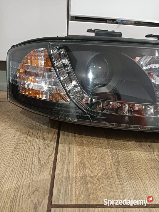Lampy a6 c5 Sonar Ring komplet kompletne nowe Poniec