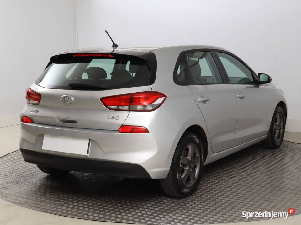 Hyundai i30 14 CVVT benzyna Bielany Wrocławskie