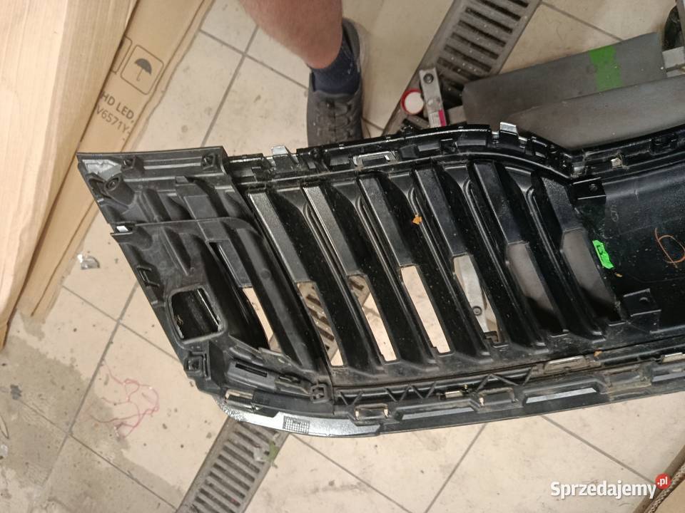 Octavia 3 lif grill przedni Krasnystaw sprzedam