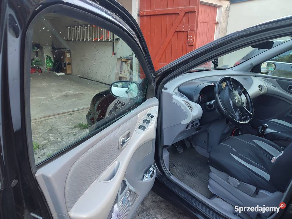 Nissan Almera Tino minivan 18pb 170 125KM lubuskie Nowa Sól