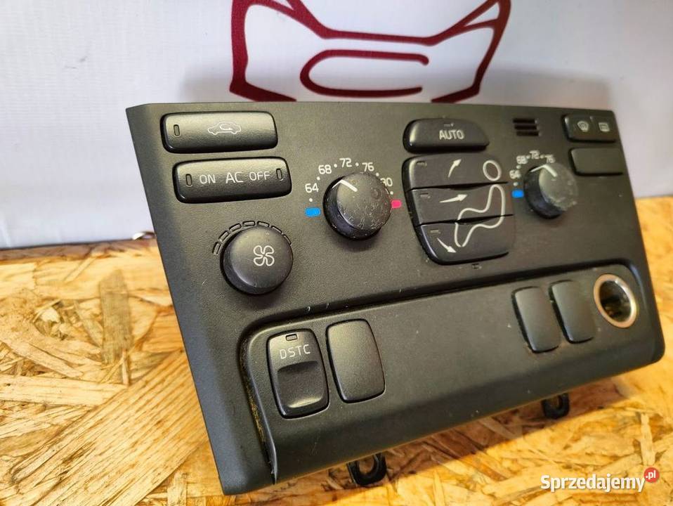 Panel Nawiewu Klimatyzacji Volvo Xc90 I 8682735