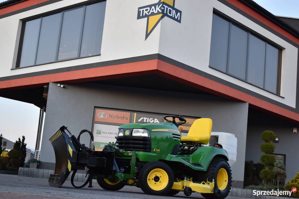 Obserwuj Kosiarka John Deere X748 Pług Solarka Spalinowe