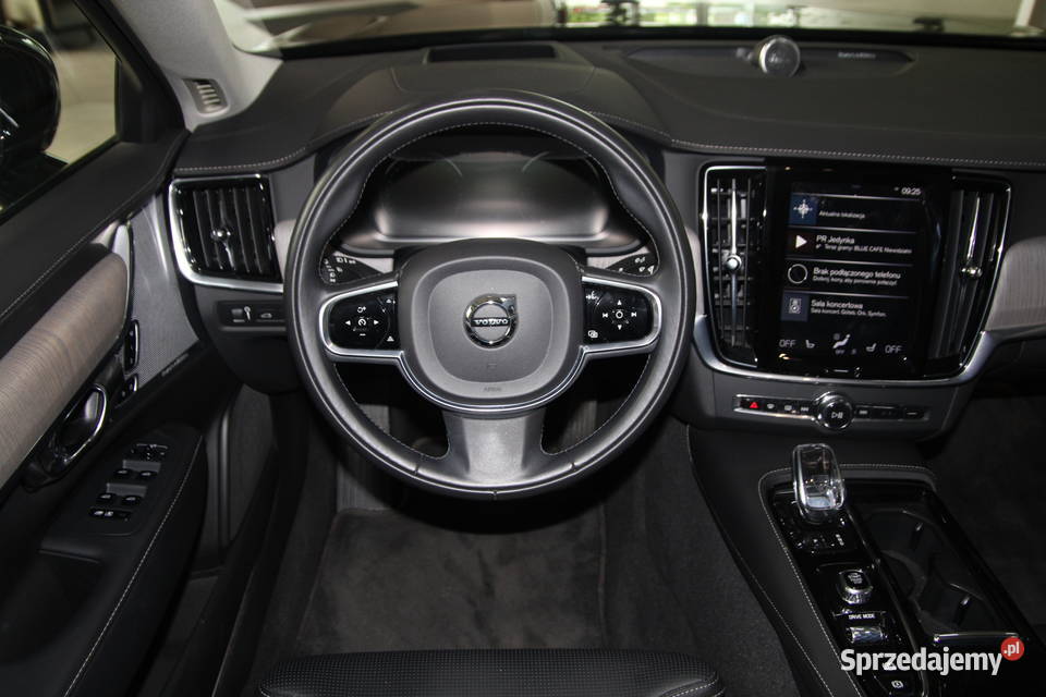 Volvo S90 T8 AWD PlugIn Hybrid Inscription Salon CD Smolec
