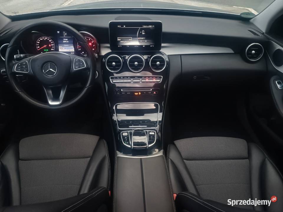Mercedes W205 C200 4MATIC 9GTRONIC 106000 NAPĘD elektryczne lusterka Starachowice