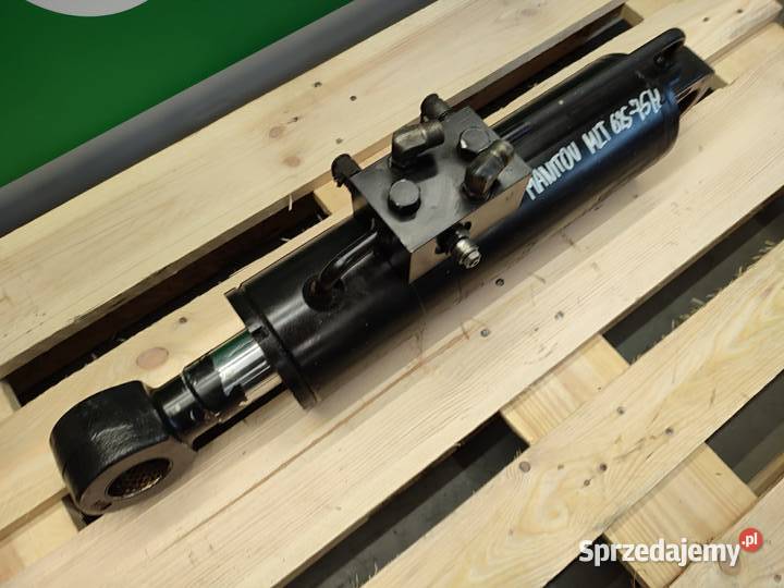 Siłownik poziomowania łyżki Manitou MLT 62575H Wilkowo