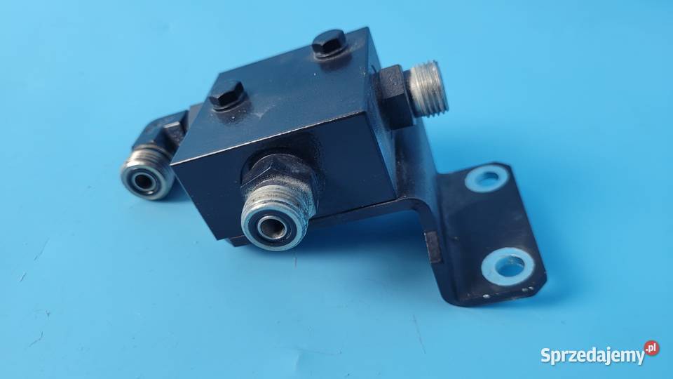 DEUTZFAHR 6130 TTV ZAWÓR 001559844 Kolno