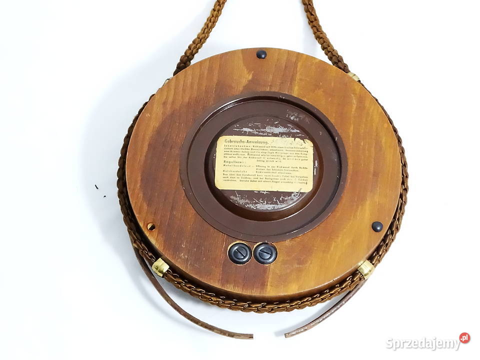 Zegar ścienny vintage z drewnianą tarczą i lubelskie Biłgoraj