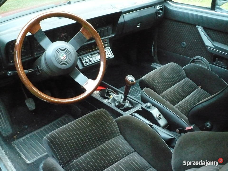 Alfa Romeo GTV 20 giulietta 2sztuki GTV Poświętne