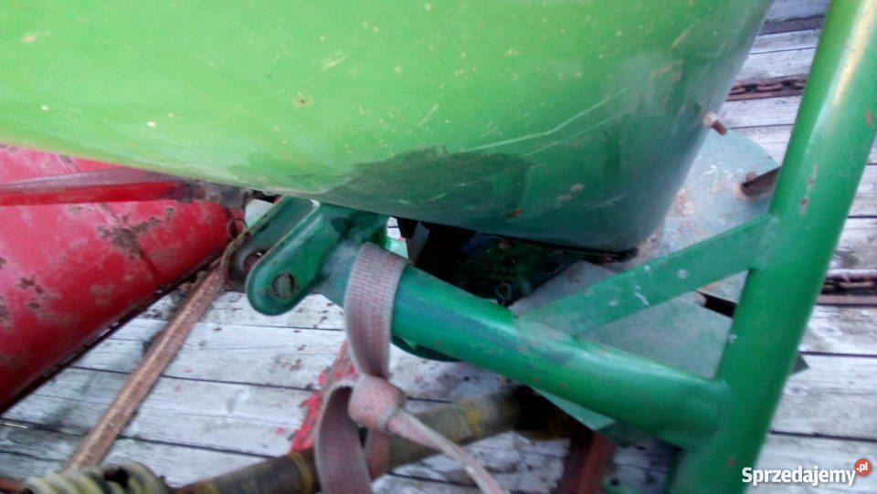 Rozsiewacz nawozów Rotina 400l 450l Amazone 300l wielkopolskie
