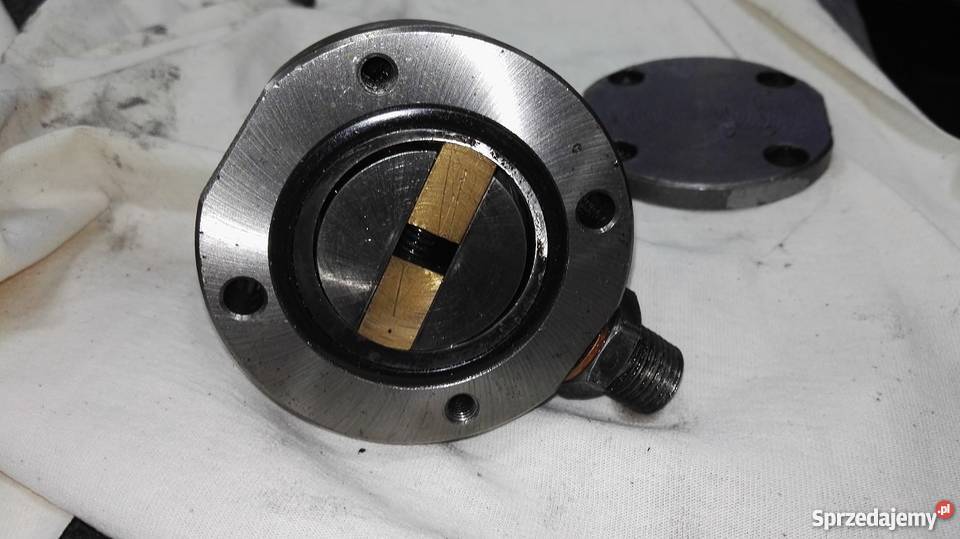 Pompka olejowa tokarki TUR50 TUR560 TUR630 Sanok