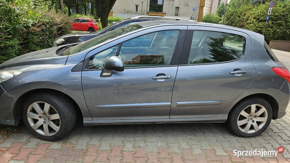 Peugeot 308 samochód z niskim przebiegiem 1560cm3 Kraków