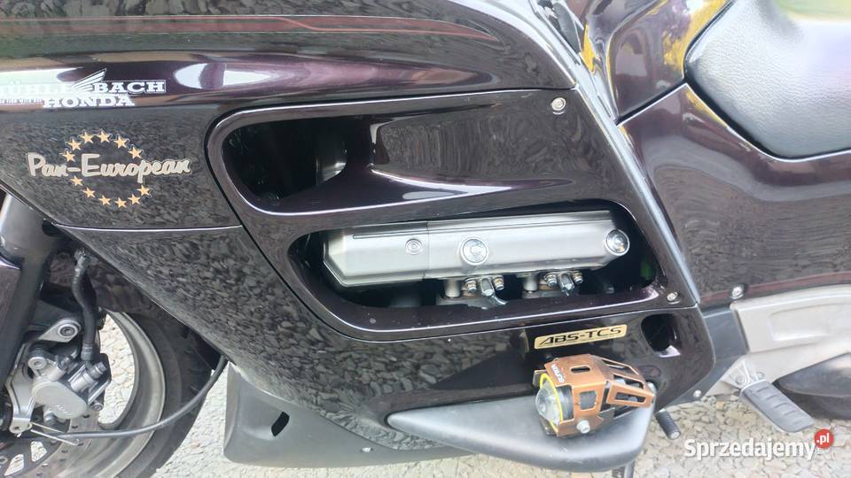 Honda St 1100 1100cm3 Medynia Głogowska sprzedam
