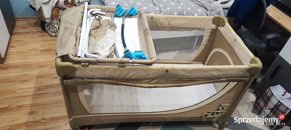 Łóżeczko turystyczne płozy przewijak materac