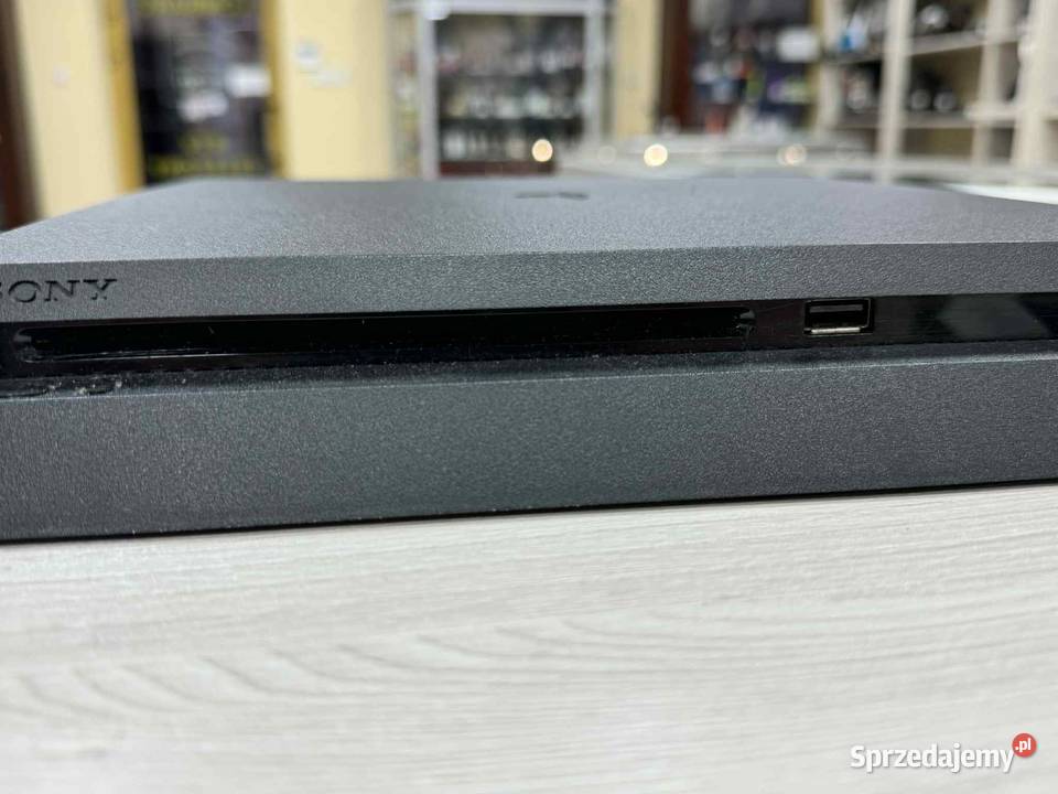 Konsola Sony PlayStation 4 slim 500 GB Konsole i automaty Konsole i automaty Elbląg