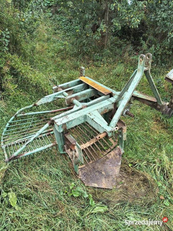 Kopaczka wibracyjna agromet boczna Blizne