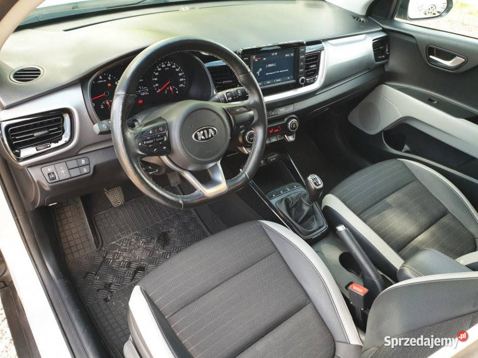 KIA Stonic 2017r Salon ASO Niski Przebieg 45843km Kraków sprzedam