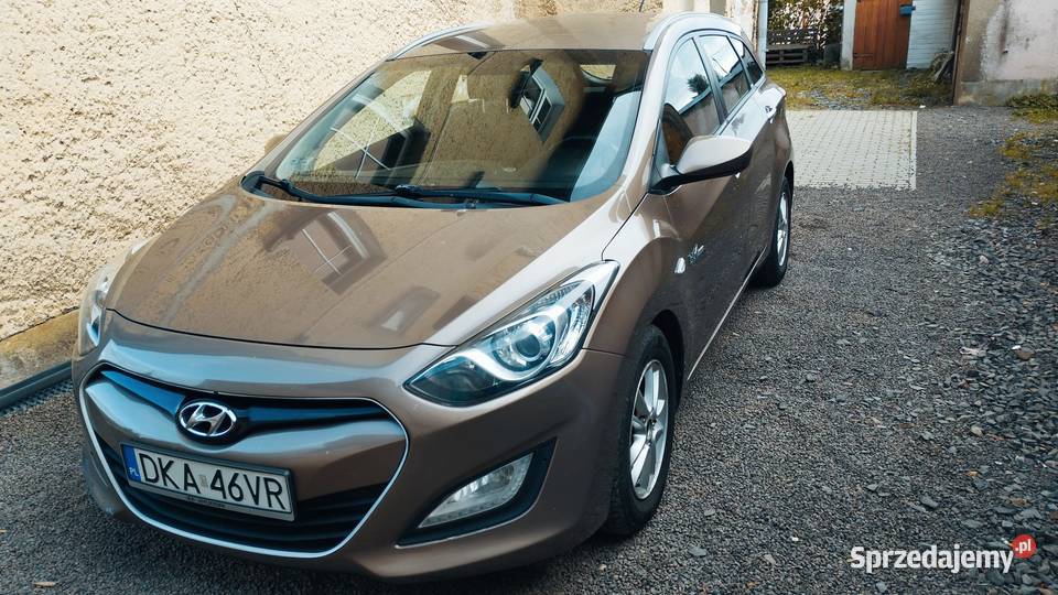 Hyundai i30 16 CRDi Comfort manualna Boguszów-Gorce sprzedam