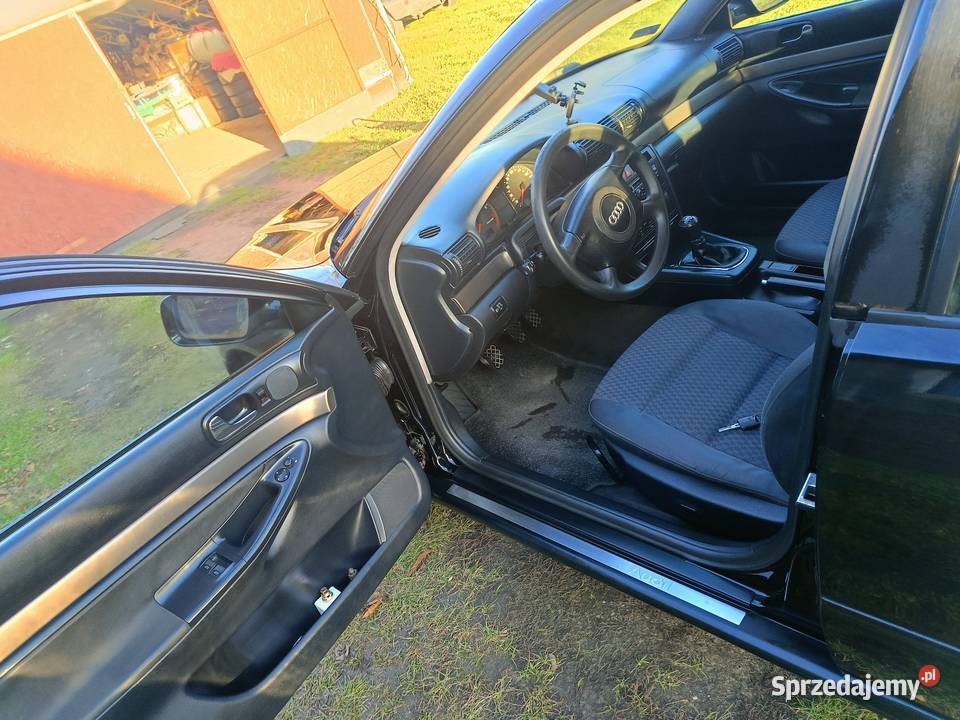 Sprzedam audi A4 B5 Avant 18 125 LPG 2000r Środa Śląska