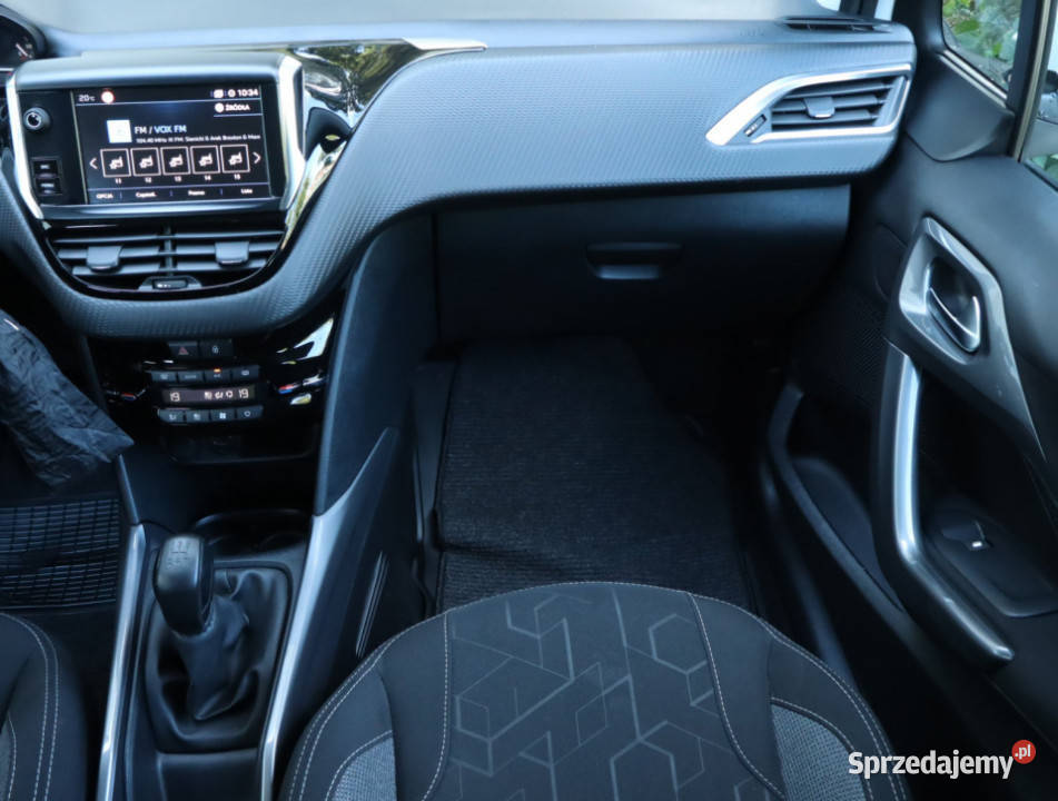 Peugeot 2008 12 PureTech sprzedam