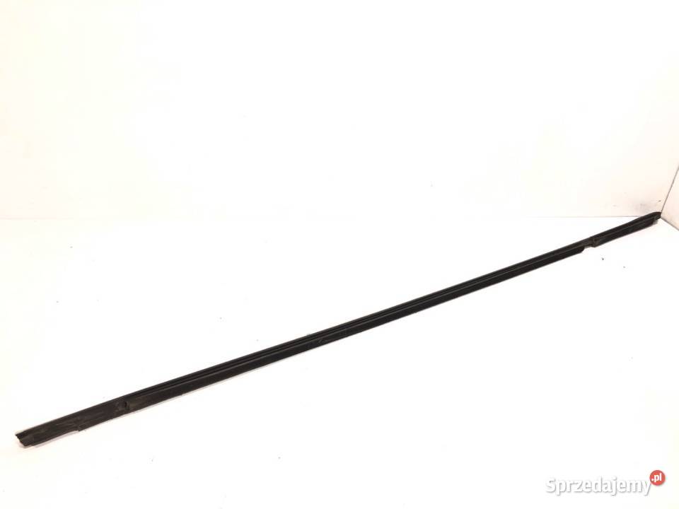 LISTWA ZGARNIAJĄCA PRZÓD LEWY CITROEN C5 III podkarpackie