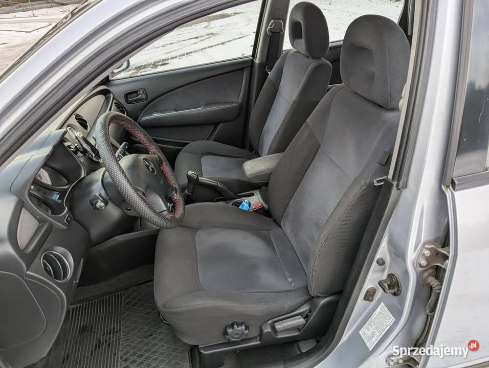 Mitsubishi outlander 2003r 20 4x4 LPG manualna Golanka sprzedam