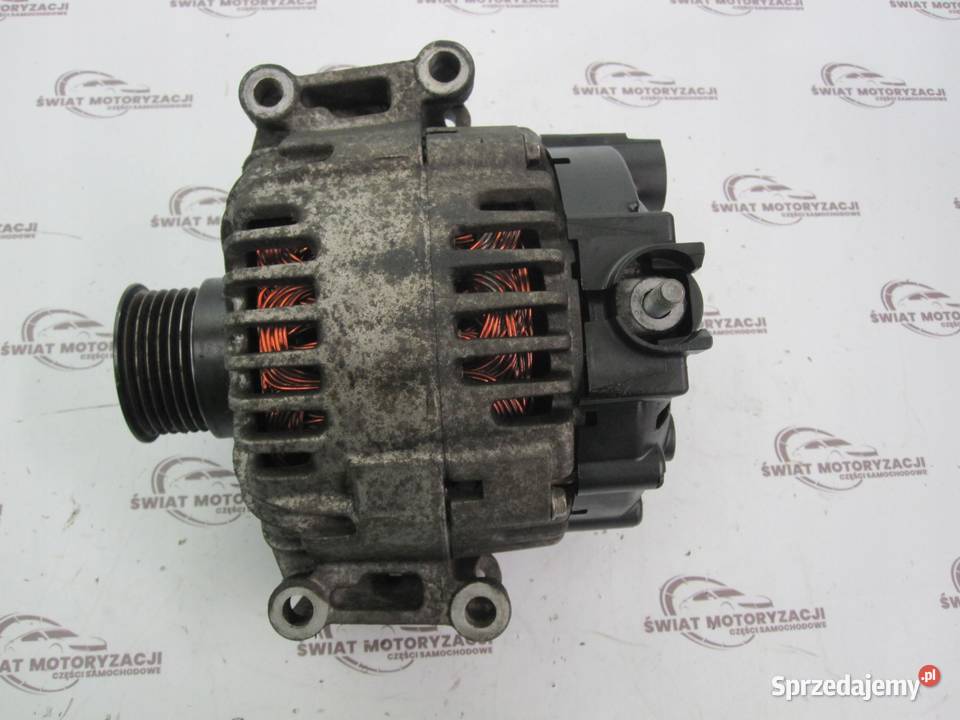 MERCEDES C 22 CDI 12r alternator A0009060401 osobowe