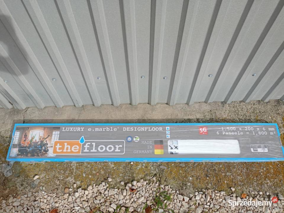 SPRZEDAM 378m2 396m2 nowych paneli THE FLOOR Mielec