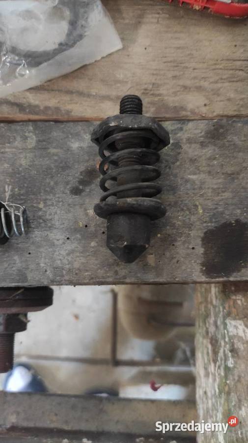 Zamek klapy Skoda 100s Cieszyn