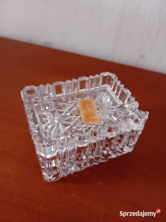 Kryształowa papierosnica popielniczka