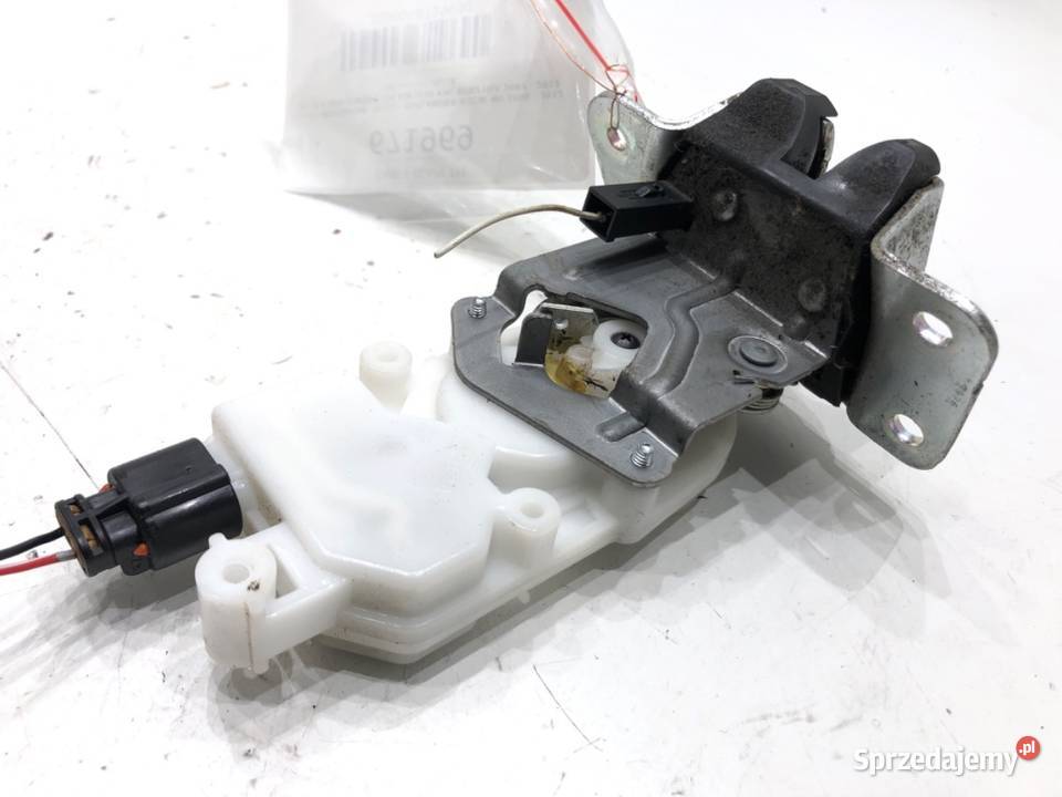 ZAMEK KLAPY TYŁ MITSUBISHI OUTLANDER II Kombi