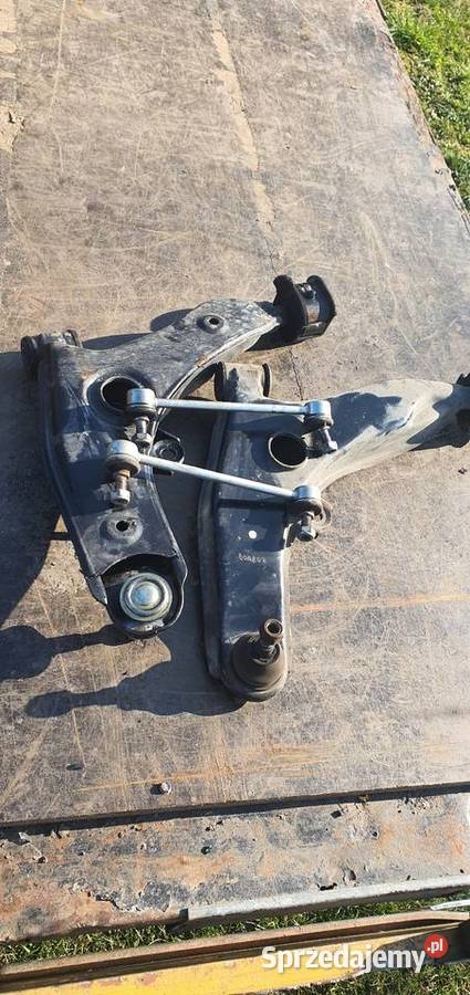 Volvo s40 v40 19952004 wahacze nowe Wahacze