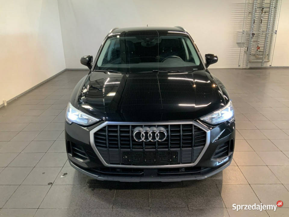 Audi Q3 Sportback I 20192025 Sadlno