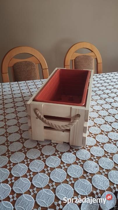 Drewniana skrzyneczka handmade wykonana z litego Kuków