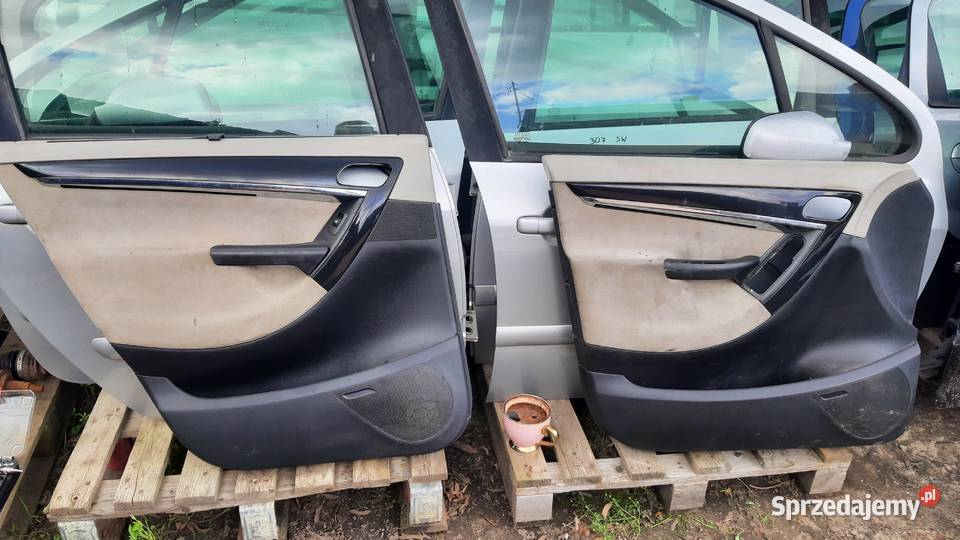 boczek lewy przedni CITROEN C4 GRAND PICSSO 0613 Dębno sprzedam