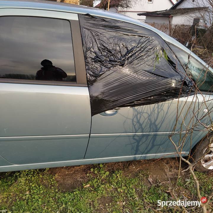 Części Meriva a kod lakieru z Meriva małopolskie
