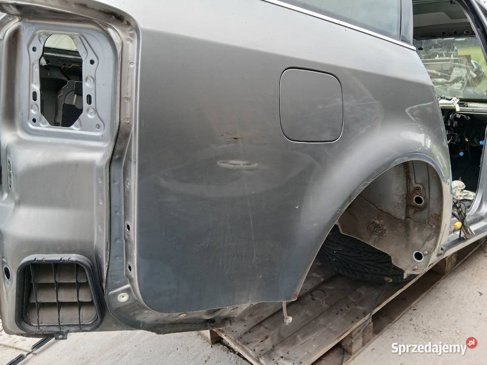 Błotnik prawy tył LY7Q Audi A6 C5 Avant 2002 śląskie Szczerbice