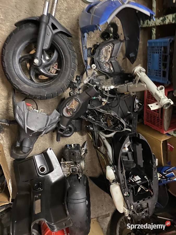 Piaggio typhon 2017 2018 wszystkie części całość podkarpackie Łańcut