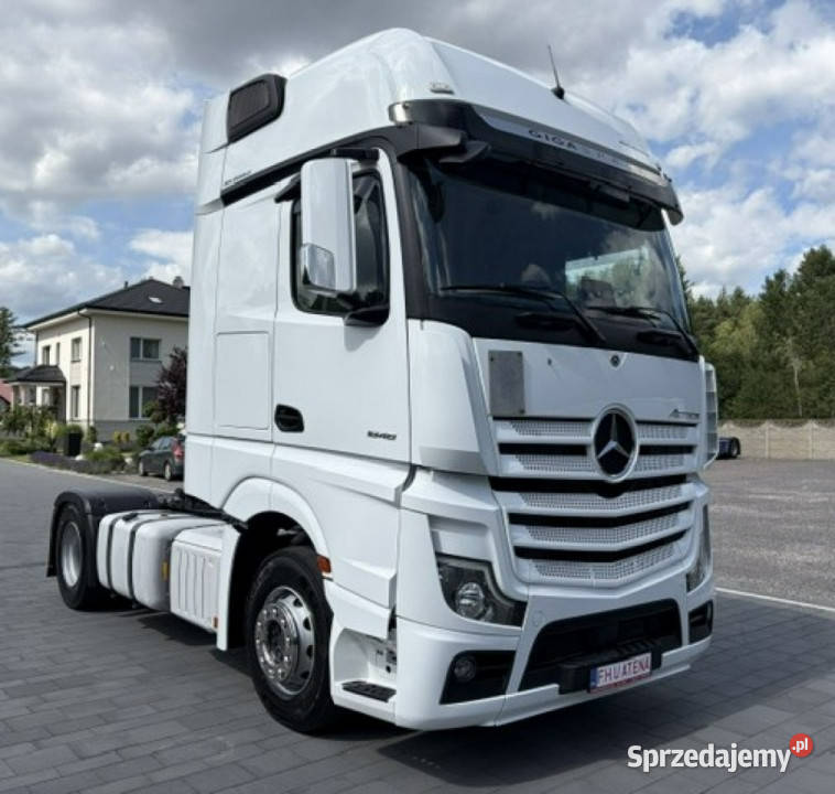 Mercedes Actros 1848 Giga Space Piękny Standard Daleszyce sprzedam