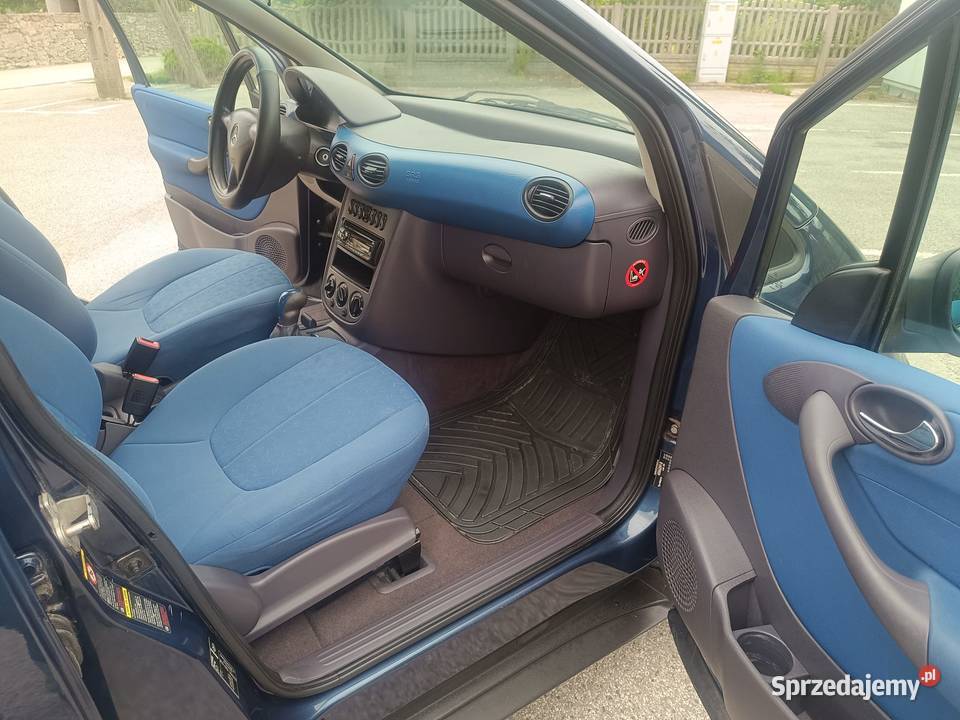 A Klasa2004rLiftKlimaZadbana Klasa A Skrzelczyce