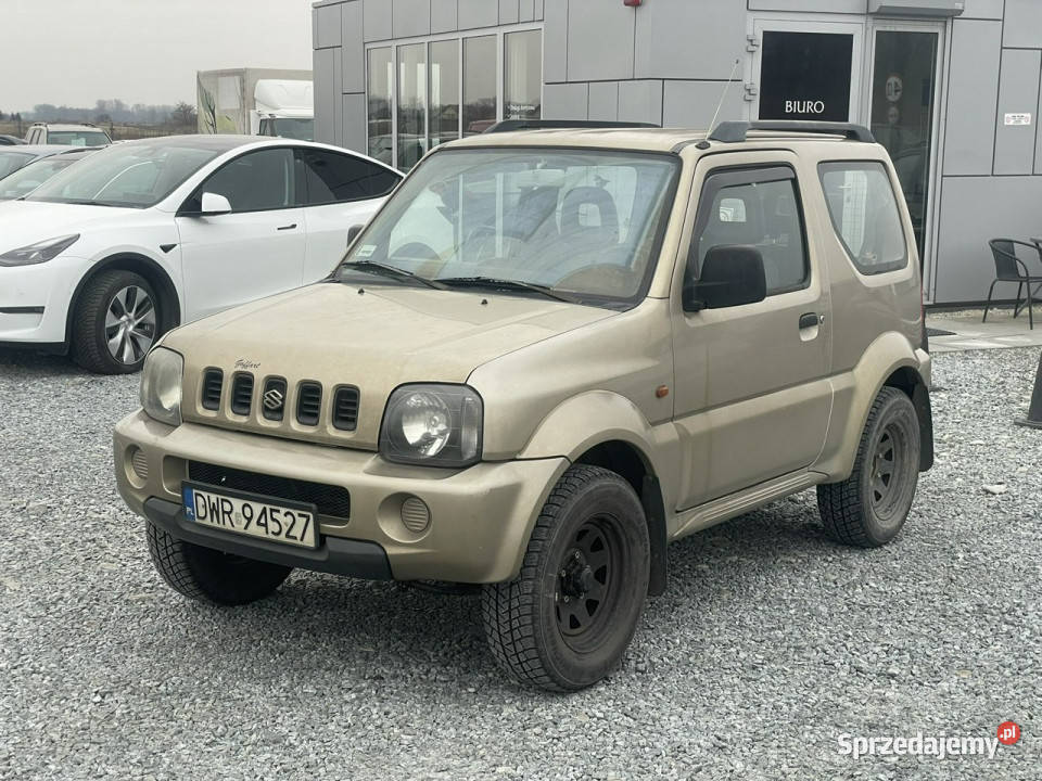 Suzuki Jimny 13 VVT 82 LPG 2003r 4WD sprzedam