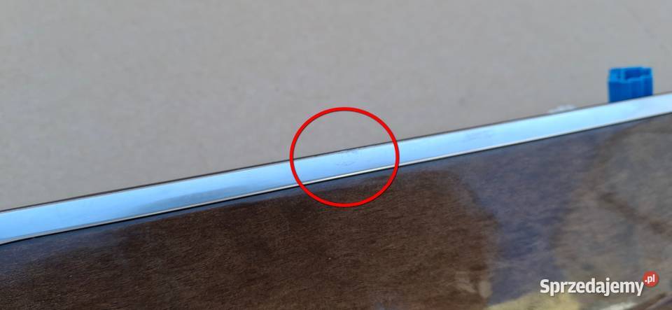 MERCEDES EKLASA W212 DEKOR LISTWA OZDOBNA DESKI osobowe Bieleń