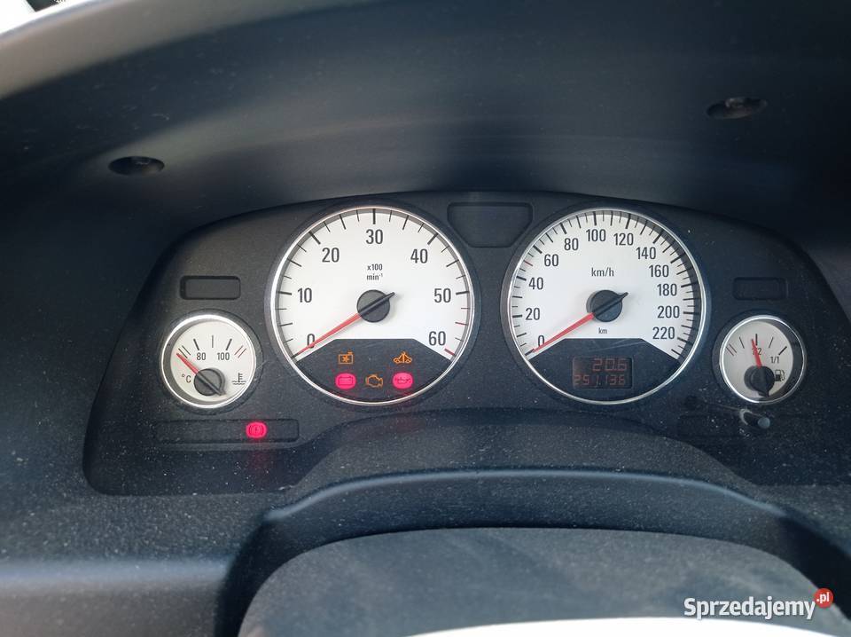 Opel Zafira 20 DTI 74 kW 2003 r dawca części Szklarka Myślniewska