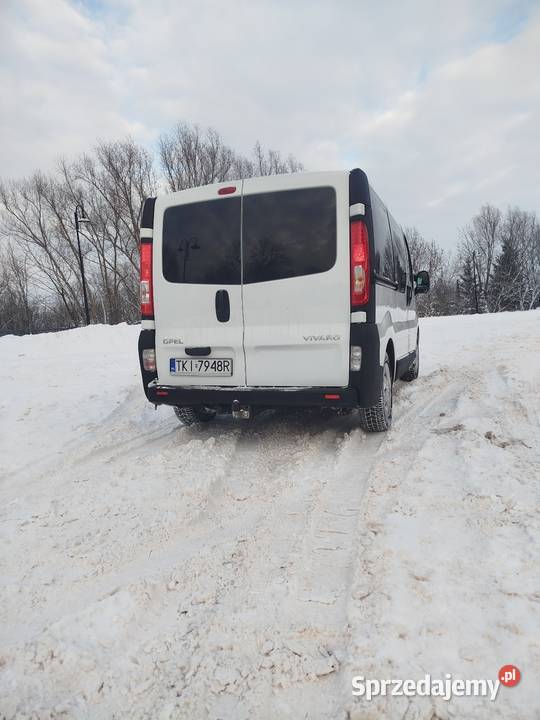 Opel Vivaro 20 CDTI 9osobowe sprowadzony Bodzentyn