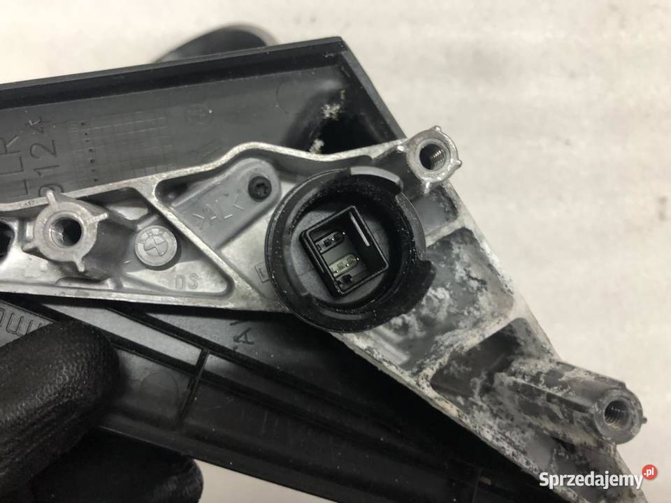 LUSTERKO PRAWE 5PIN BMW E90 ARKTIS METALLIC EU osobowe
