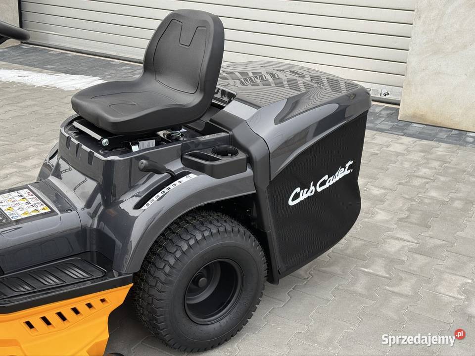 CUB CADET LT3 R102 20 V Twin Traktorek Ogrodowy Dymki